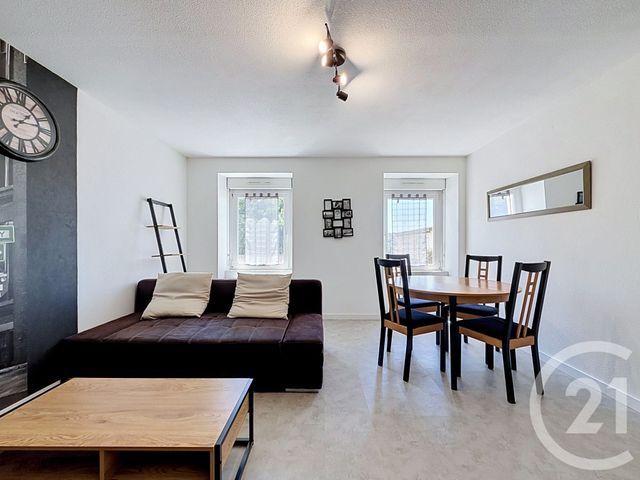 Appartement F2 à vendre - 2 pièces - 56.3 m2 - ARBOUANS - 25 - FRANCHE-COMTE - Century 21 Agence De La Gare