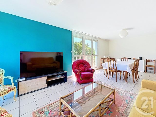 Appartement F6 à vendre - 5 pièces - 106.66 m2 - MONTBELIARD - 25 - FRANCHE-COMTE - Century 21 Agence De La Gare