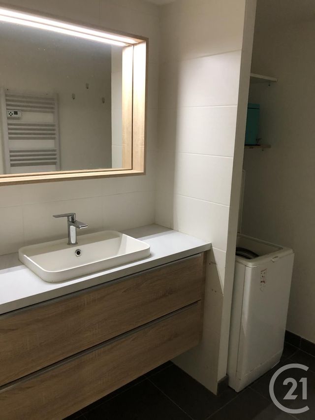 Appartement F4 à louer - 4 pièces - 90.0 m2 - MONTBELIARD - 25 - FRANCHE-COMTE - Century 21 Agence De La Gare