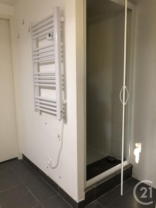 Appartement F4 à louer - 4 pièces - 90.0 m2 - MONTBELIARD - 25 - FRANCHE-COMTE - Century 21 Agence De La Gare