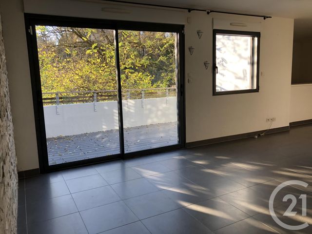 Appartement F4 à louer - 4 pièces - 90.0 m2 - MONTBELIARD - 25 - FRANCHE-COMTE - Century 21 Agence De La Gare