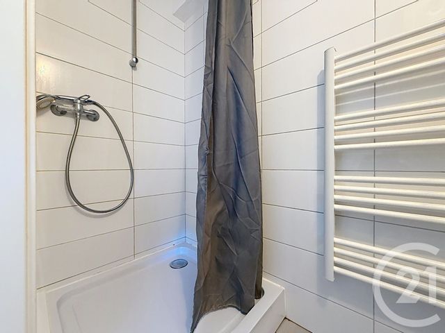 Appartement F1 à louer - 1 pièce - 18.0 m2 - MONTBELIARD - 25 - FRANCHE-COMTE - Century 21 Agence De La Gare