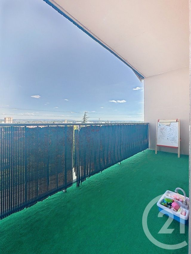 Appartement F4 à louer - 4 pièces - 100.0 m2 - SOCHAUX - 25 - FRANCHE-COMTE - Century 21 Agence De La Gare