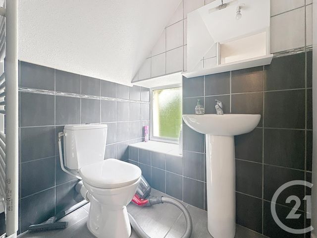 Appartement F1 à louer - 1 pièce - 11.0 m2 - AUDINCOURT - 25 - FRANCHE-COMTE - Century 21 Agence De La Gare