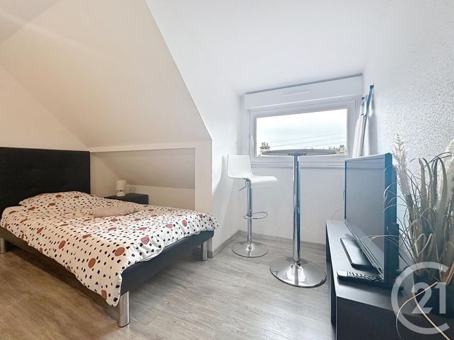 Appartement F1 à louer - 1 pièce - 11.0 m2 - AUDINCOURT - 25 - FRANCHE-COMTE - Century 21 Agence De La Gare
