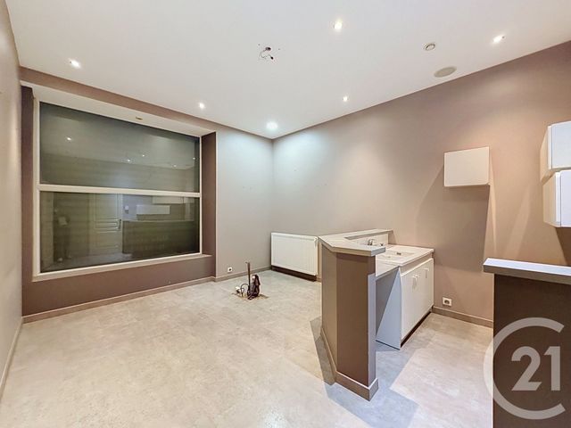 Appartement Local à louer - 4 pièces - 71.99 m2 - MANDEURE - 25 - FRANCHE-COMTE - Century 21 Agence De La Gare