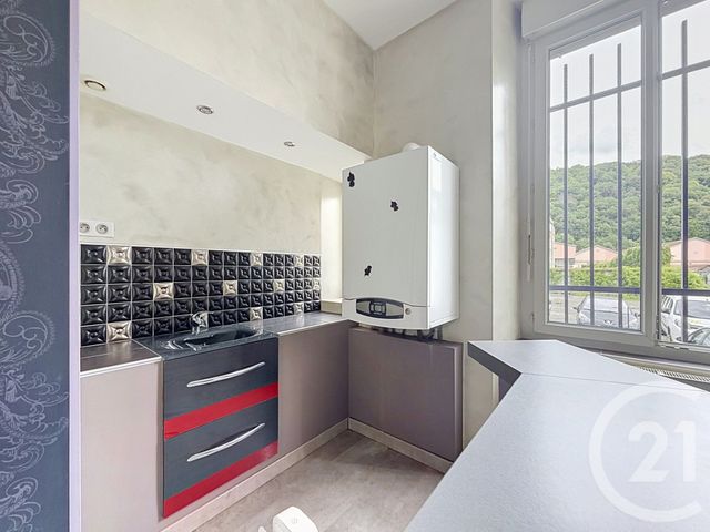 Appartement Local à louer - 4 pièces - 71.99 m2 - MANDEURE - 25 - FRANCHE-COMTE - Century 21 Agence De La Gare