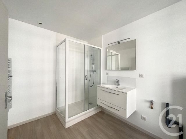 Appartement F2 à louer - 2 pièces - 65.0 m2 - MONTBELIARD - 25 - FRANCHE-COMTE - Century 21 Agence De La Gare
