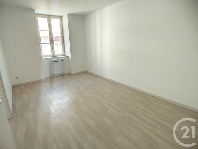 Appartement F2 à louer - 2 pièces - 65.0 m2 - MONTBELIARD - 25 - FRANCHE-COMTE - Century 21 Agence De La Gare