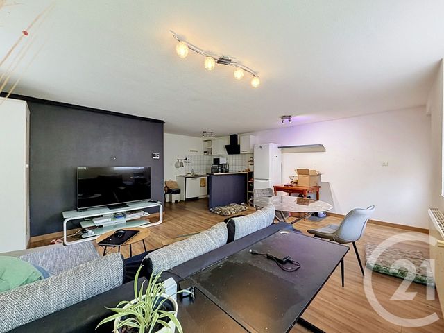 Appartement F3 à louer - 3 pièces - 69.0 m2 - VIEUX CHARMONT - 25 - FRANCHE-COMTE - Century 21 Agence De La Gare