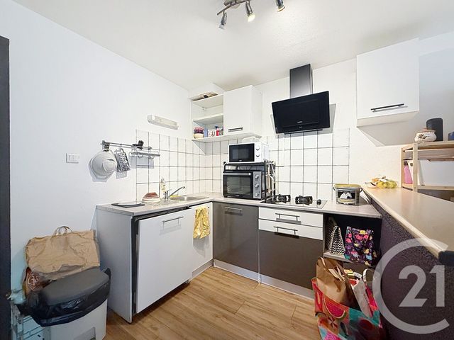 Appartement F3 à louer - 3 pièces - 69.0 m2 - VIEUX CHARMONT - 25 - FRANCHE-COMTE - Century 21 Agence De La Gare