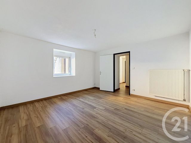 Appartement F3 à louer - 3 pièces - 69.0 m2 - VIEUX CHARMONT - 25 - FRANCHE-COMTE - Century 21 Agence De La Gare