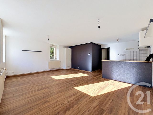 Appartement F3 à louer - 3 pièces - 69.0 m2 - VIEUX CHARMONT - 25 - FRANCHE-COMTE - Century 21 Agence De La Gare
