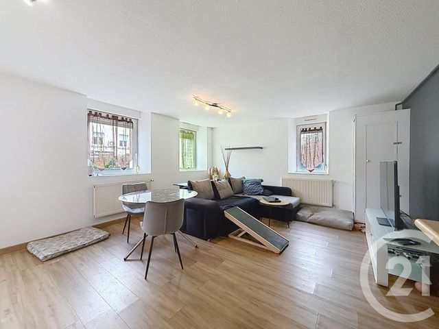 Appartement F3 à louer - 3 pièces - 69.0 m2 - VIEUX CHARMONT - 25 - FRANCHE-COMTE - Century 21 Agence De La Gare