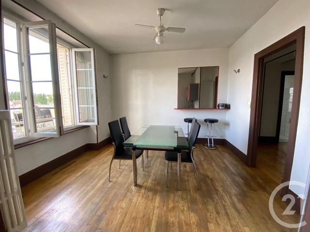 Appartement F3 à louer - 3 pièces - 67.0 m2 - MONTBELIARD - 25 - FRANCHE-COMTE - Century 21 Agence De La Gare