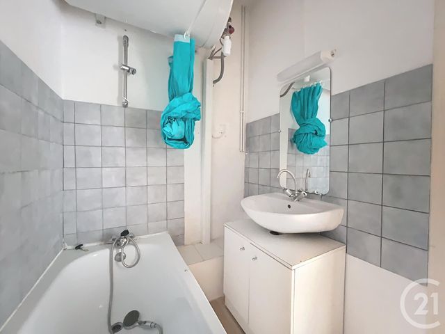 Appartement F3 à vendre - 3 pièces - 45.16 m2 - COUTHENANS - 70 - FRANCHE-COMTE - Century 21 Agence De La Gare