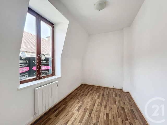 Appartement F3 à vendre - 3 pièces - 45.16 m2 - COUTHENANS - 70 - FRANCHE-COMTE - Century 21 Agence De La Gare