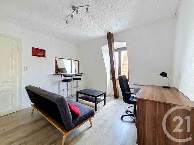 Appartement F2 à louer - 2 pièces - 35.0 m2 - MONTBELIARD - 25 - FRANCHE-COMTE - Century 21 Agence De La Gare