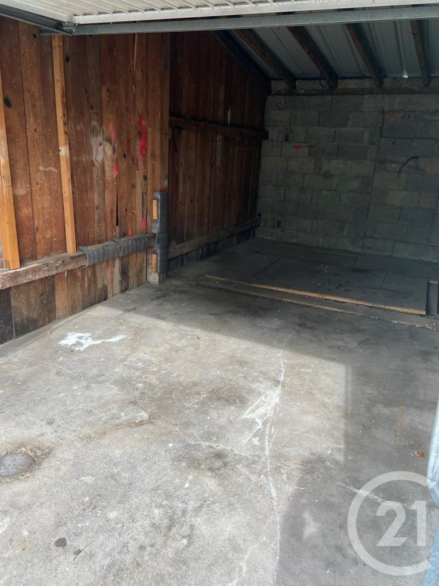 parking à louer - 15.0 m2 - MANDEURE - 25 - FRANCHE-COMTE - Century 21 Agence De La Gare