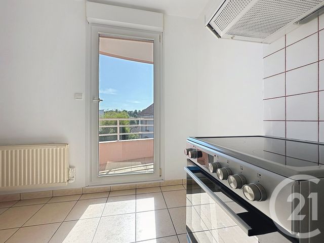 Appartement F1 à louer - 1 pièce - 34.0 m2 - MONTBELIARD - 25 - FRANCHE-COMTE - Century 21 Agence De La Gare