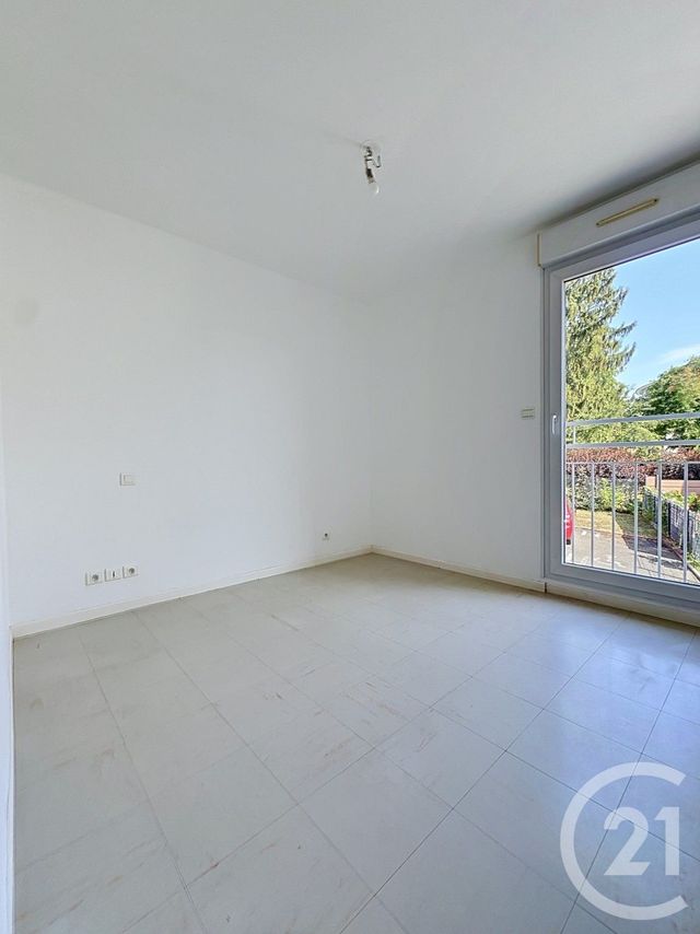 Appartement F1 à louer - 1 pièce - 34.0 m2 - MONTBELIARD - 25 - FRANCHE-COMTE - Century 21 Agence De La Gare