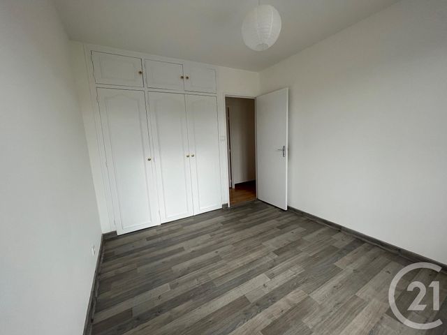Appartement F5 à louer - 5 pièces - 84.0 m2 - MONTBELIARD - 25 - FRANCHE-COMTE - Century 21 Agence De La Gare