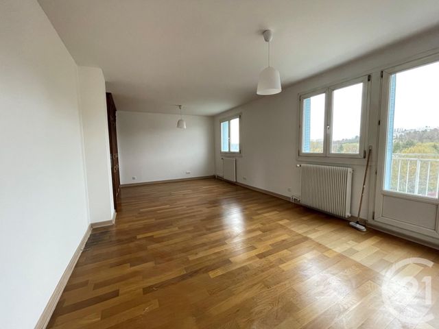Appartement F5 à louer - 5 pièces - 84.0 m2 - MONTBELIARD - 25 - FRANCHE-COMTE - Century 21 Agence De La Gare