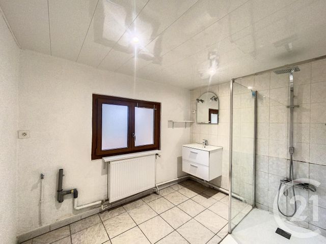 Appartement F5 à louer - 5 pièces - 120.0 m2 - MONTENOIS - 25 - FRANCHE-COMTE - Century 21 Agence De La Gare