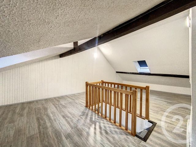 Appartement F5 à louer - 5 pièces - 120.0 m2 - MONTENOIS - 25 - FRANCHE-COMTE - Century 21 Agence De La Gare