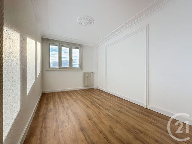 Appartement F3 à louer - 3 pièces - 56.0 m2 - MONTBELIARD - 25 - FRANCHE-COMTE - Century 21 Agence De La Gare