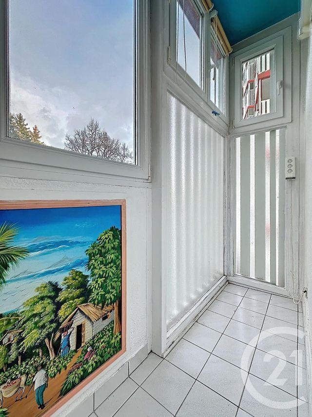 Appartement F3 à louer - 3 pièces - 56.0 m2 - MONTBELIARD - 25 - FRANCHE-COMTE - Century 21 Agence De La Gare