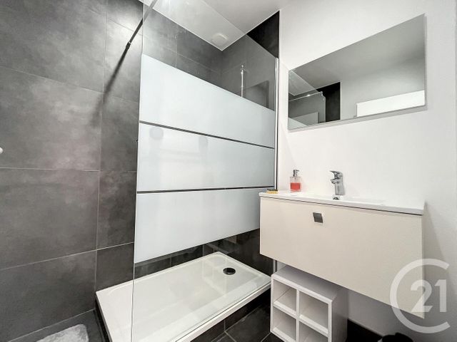 Appartement F1 à louer - 1 pièce - 30.0 m2 - MONTBELIARD - 25 - FRANCHE-COMTE - Century 21 Agence De La Gare