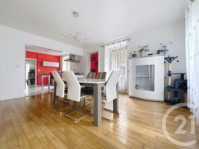 maison à louer - 6 pièces - 170.0 m2 - COLOMBIER FONTAINE - 25 - FRANCHE-COMTE - Century 21 Agence De La Gare
