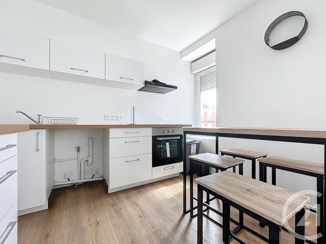 Appartement F2 à louer - 2 pièces - 42.0 m2 - SOCHAUX - 25 - FRANCHE-COMTE - Century 21 Agence De La Gare