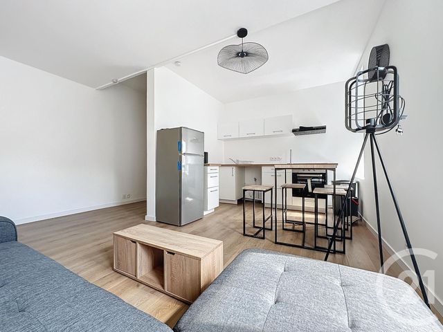 Appartement F2 à louer - 2 pièces - 42.0 m2 - SOCHAUX - 25 - FRANCHE-COMTE - Century 21 Agence De La Gare