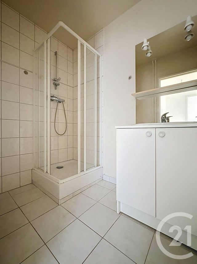 Appartement F2 à louer - 2 pièces - 55.15 m2 - SOCHAUX - 25 - FRANCHE-COMTE - Century 21 Agence De La Gare
