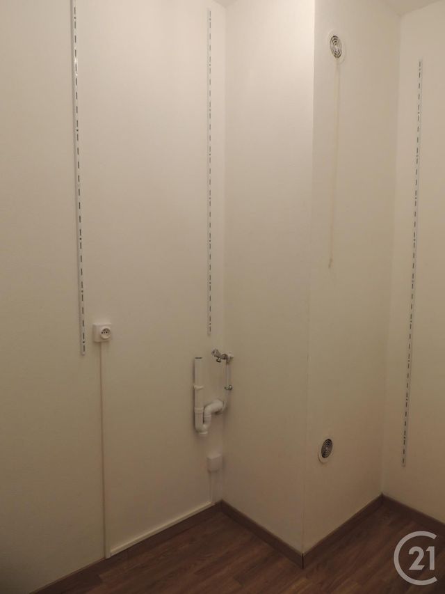 Appartement F2 à louer - 2 pièces - 55.15 m2 - SOCHAUX - 25 - FRANCHE-COMTE - Century 21 Agence De La Gare