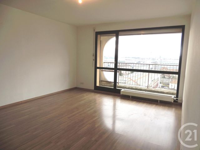 Appartement F2 à louer - 2 pièces - 55.15 m2 - SOCHAUX - 25 - FRANCHE-COMTE - Century 21 Agence De La Gare