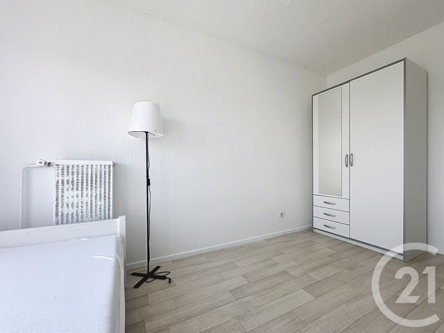 Appartement Chambre à louer - 2 pièces - 15.0 m2 - MONTBELIARD - 25 - FRANCHE-COMTE - Century 21 Agence De La Gare
