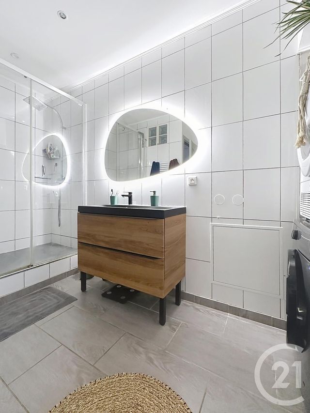 Appartement F4 à louer - 4 pièces - 85.0 m2 - BELFORT - 90 - FRANCHE-COMTE - Century 21 Agence De La Gare