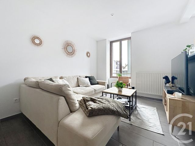 Appartement F4 à louer - 4 pièces - 85.0 m2 - BELFORT - 90 - FRANCHE-COMTE - Century 21 Agence De La Gare