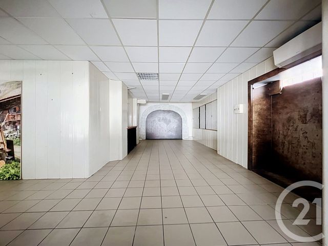Appartement Local à louer - 1 pièce - 160.0 m2 - AUDINCOURT - 25 - FRANCHE-COMTE - Century 21 Agence De La Gare
