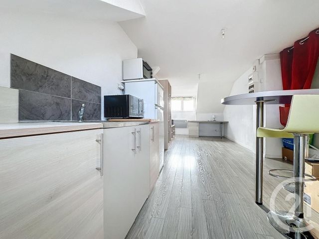 Appartement F2 à louer - 2 pièces - 35.0 m2 - MONTBELIARD - 25 - FRANCHE-COMTE - Century 21 Agence De La Gare