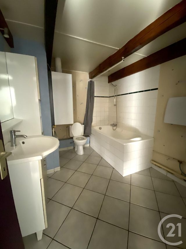 Appartement F4 à louer - 4 pièces - 66.23 m2 - MONTBELIARD - 25 - FRANCHE-COMTE - Century 21 Agence De La Gare