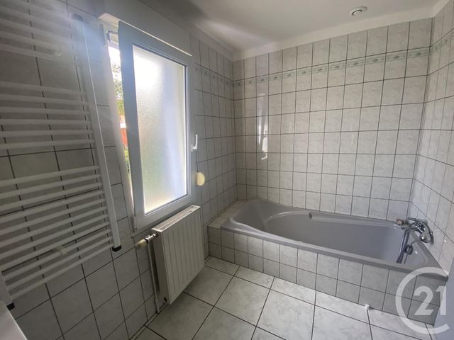 maison à louer - 5 pièces - 85.0 m2 - VIEUX CHARMONT - 25 - FRANCHE-COMTE - Century 21 Agence De La Gare