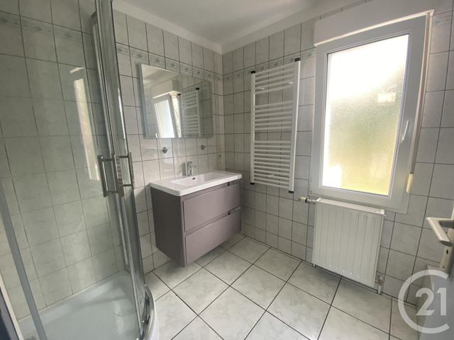 maison à louer - 5 pièces - 85.0 m2 - VIEUX CHARMONT - 25 - FRANCHE-COMTE - Century 21 Agence De La Gare