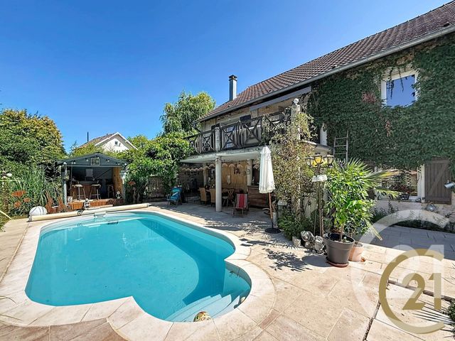 maison à vendre - 6 pièces - 250.0 m2 - ST JULIEN LES MONTBELIARD - 25 - FRANCHE-COMTE - Century 21 Agence De La Gare