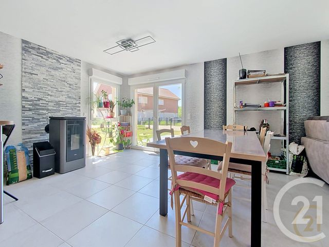 Appartement F4 à louer - 4 pièces - 84.5 m2 - DAMBENOIS - 25 - FRANCHE-COMTE - Century 21 Agence De La Gare