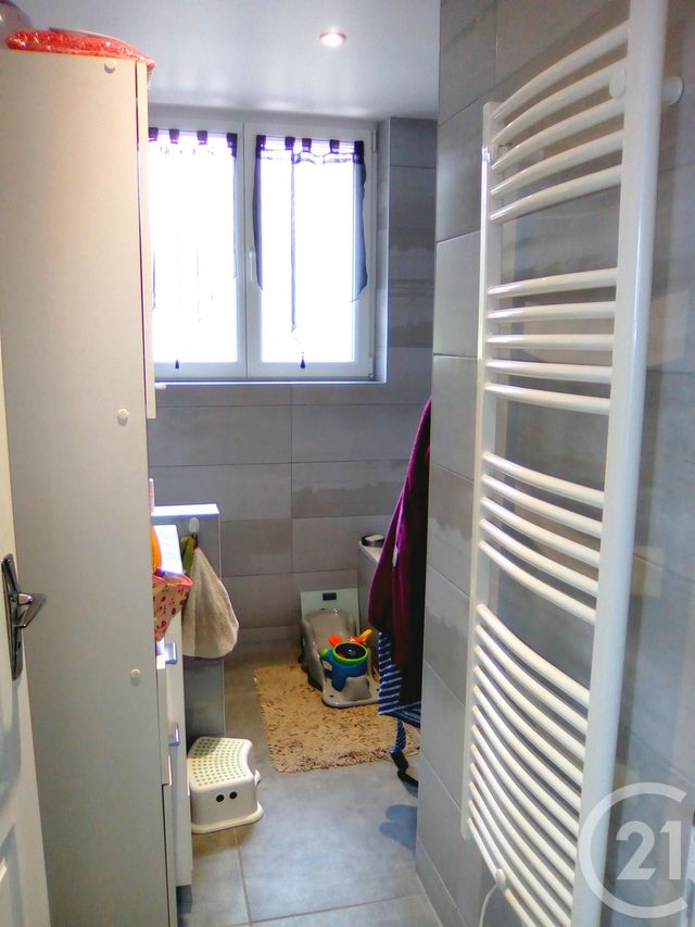 maison à louer - 3 pièces - 64.69 m2 - SELONCOURT - 25 - FRANCHE-COMTE - Century 21 Agence De La Gare