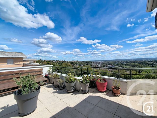 Appartement F5 à vendre - 5 pièces - 104.64 m2 - STE SUZANNE - 25 - FRANCHE-COMTE - Century 21 Agence De La Gare